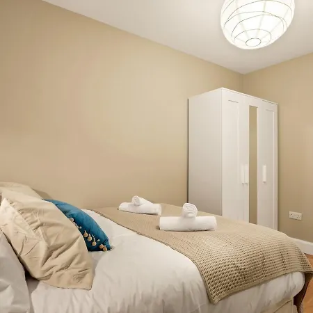 Apartment Main Street Hideaway