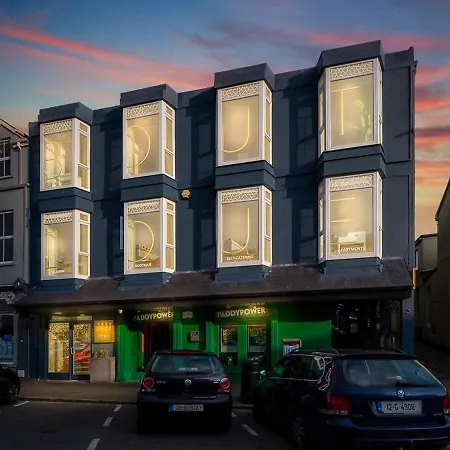 Apartment Main Street Hideaway